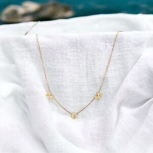 2 for 1: Gold Elegant Necklace with MOM Pendant